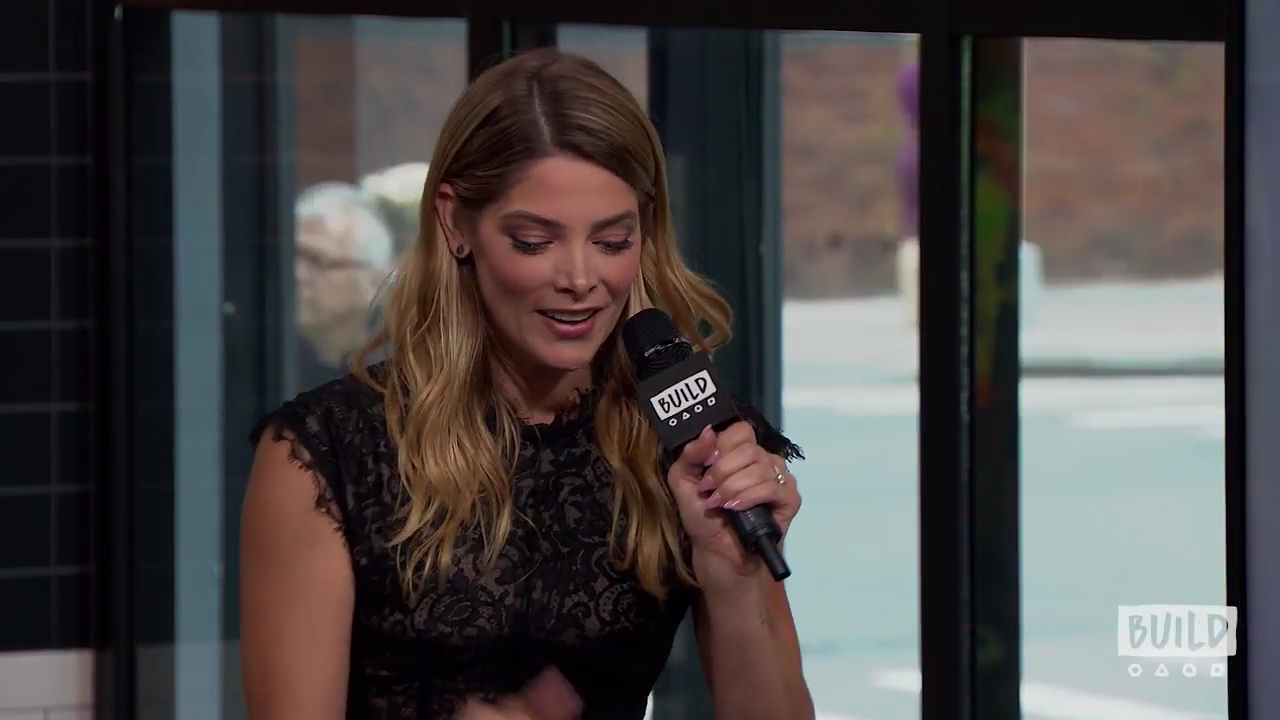 Ashley-Greene-dot-nl_2018AOLBuildSeries0754.jpg