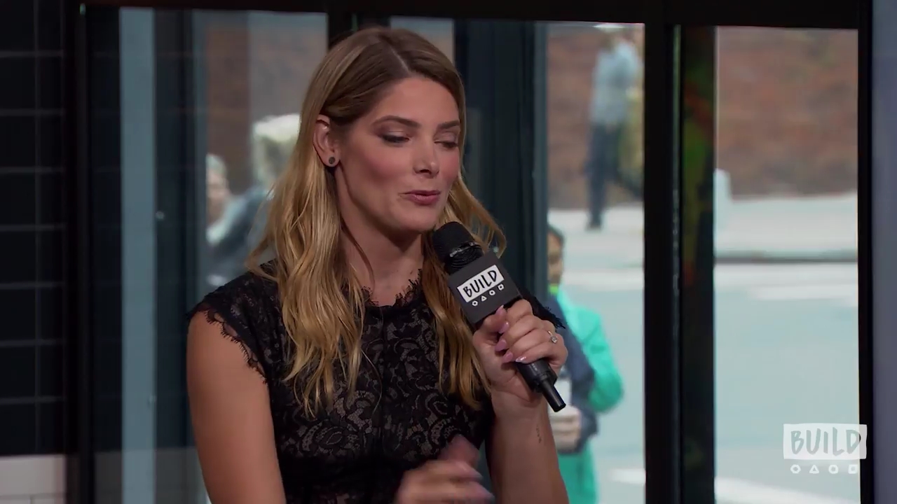 Ashley-Greene-dot-nl_2018AOLBuildSeries0756.jpg
