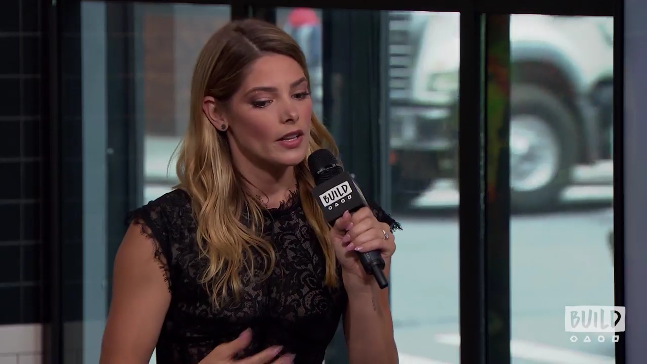 Ashley-Greene-dot-nl_2018AOLBuildSeries0772.jpg