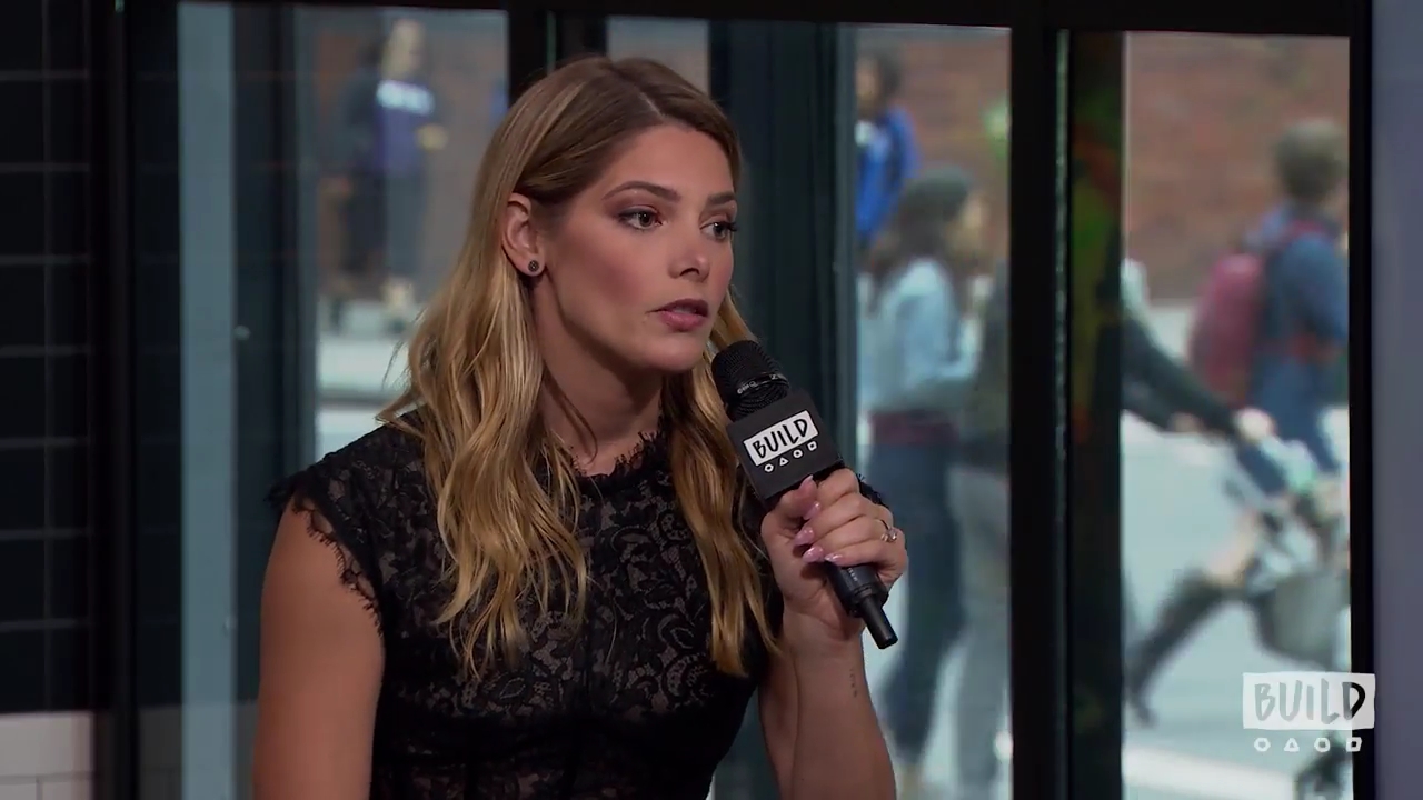 Ashley-Greene-dot-nl_2018AOLBuildSeries0779.jpg