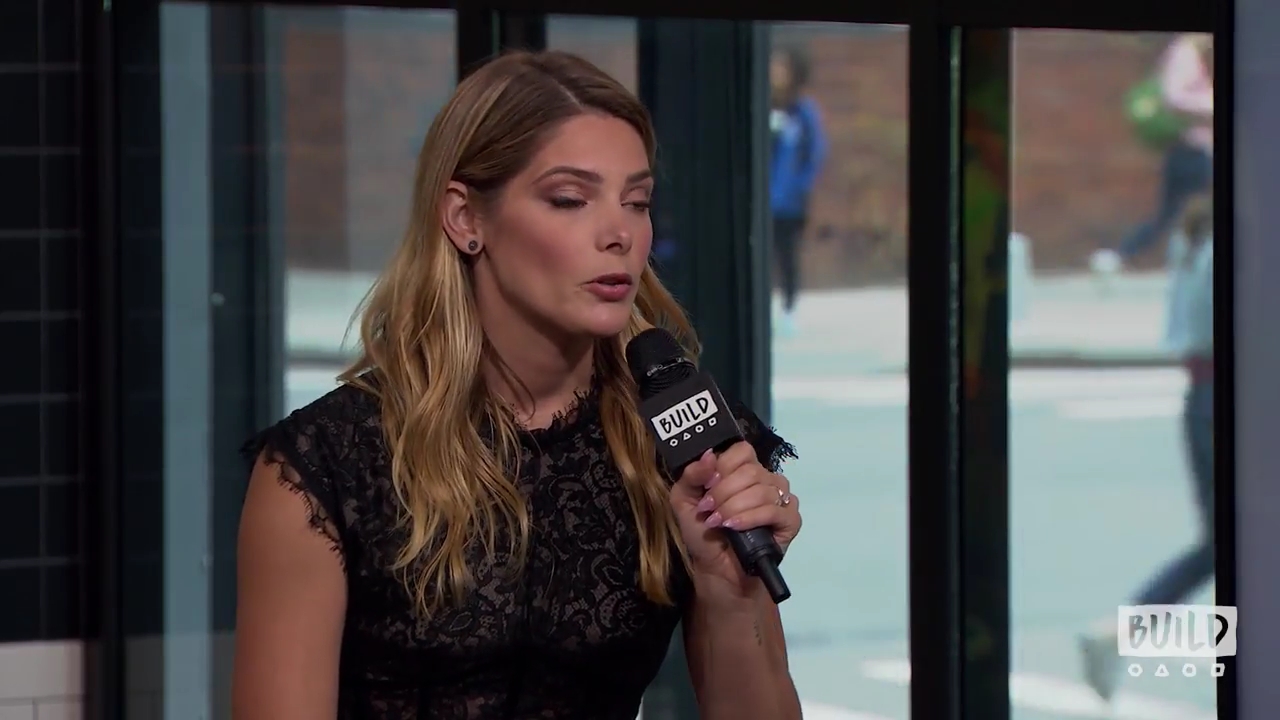 Ashley-Greene-dot-nl_2018AOLBuildSeries0780.jpg
