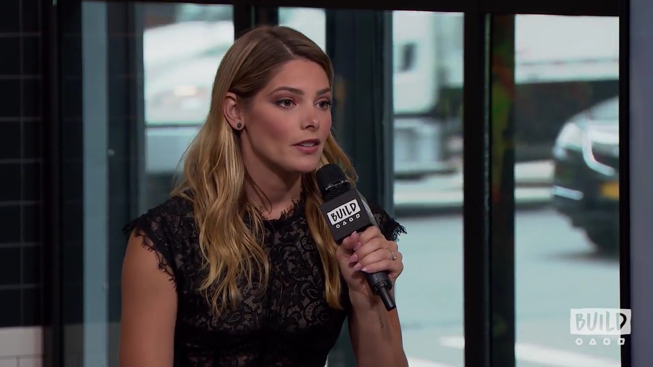 Ashley-Greene-dot-nl_2018AOLBuildSeries0781.jpg