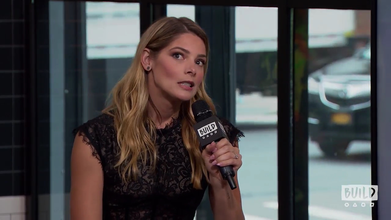 Ashley-Greene-dot-nl_2018AOLBuildSeries0782.jpg