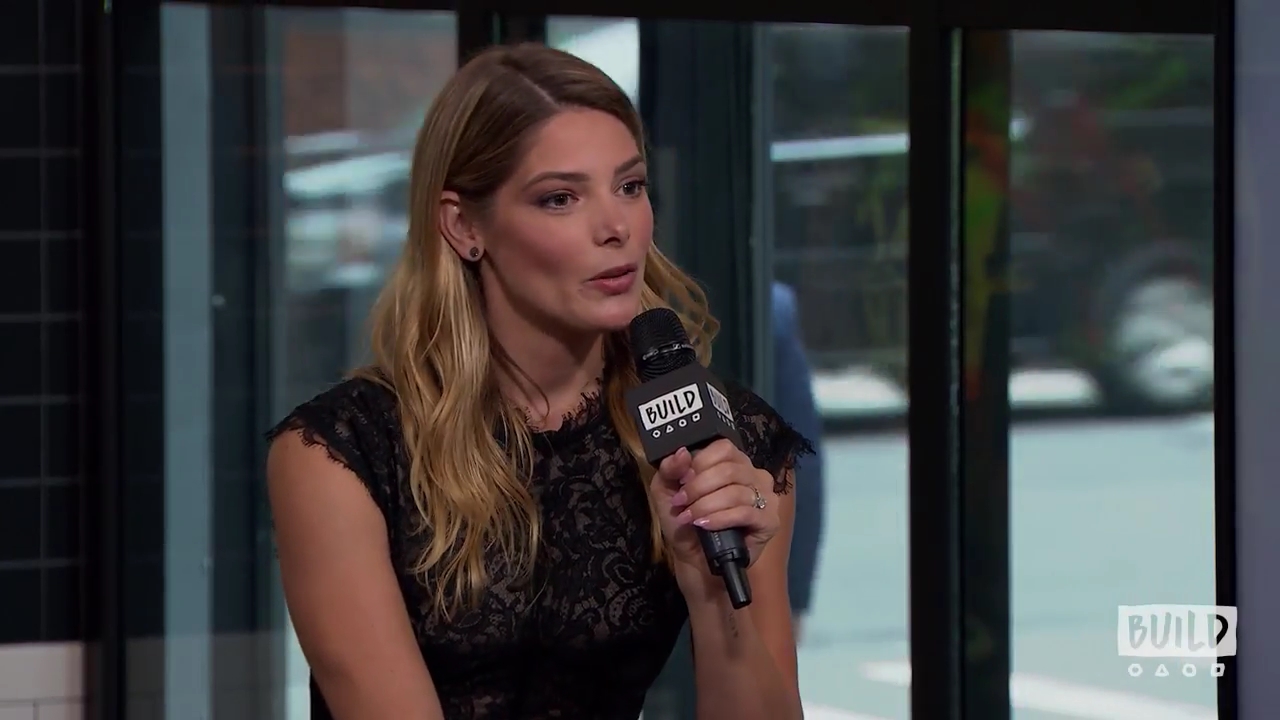 Ashley-Greene-dot-nl_2018AOLBuildSeries0801.jpg