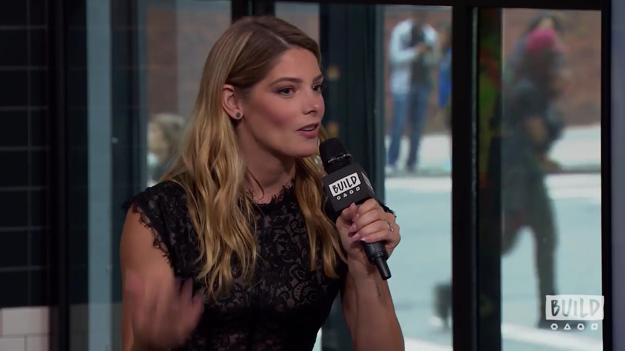 Ashley-Greene-dot-nl_2018AOLBuildSeries0812.jpg