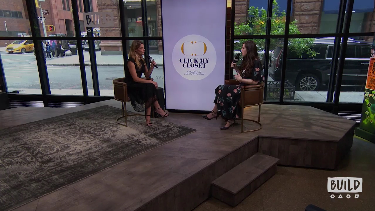 Ashley-Greene-dot-nl_2018AOLBuildSeries0834.jpg