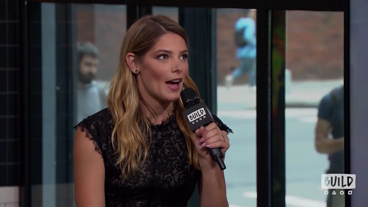 Ashley-Greene-dot-nl_2018AOLBuildSeries0841.jpg