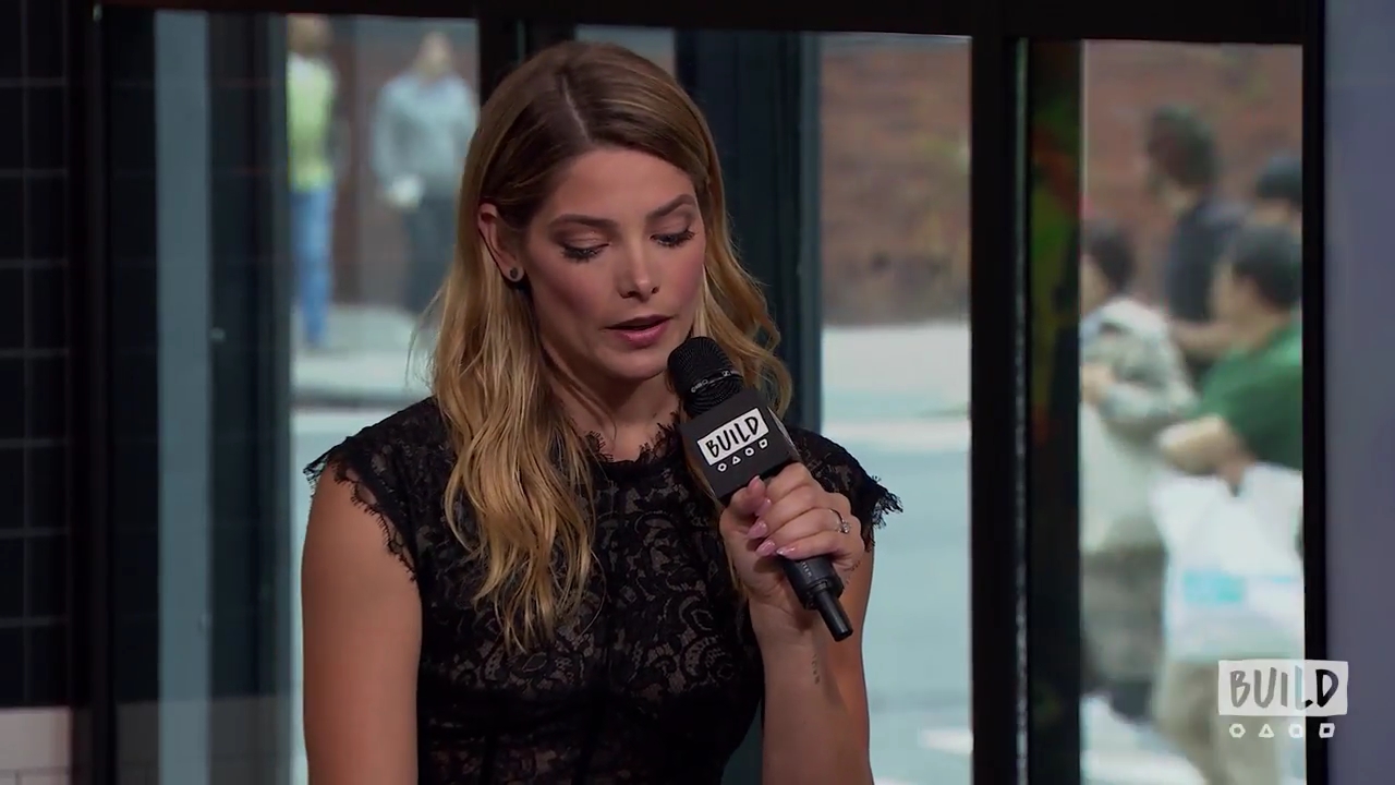 Ashley-Greene-dot-nl_2018AOLBuildSeries0858.jpg