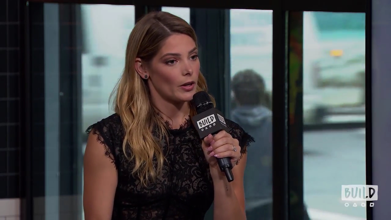 Ashley-Greene-dot-nl_2018AOLBuildSeries0870.jpg