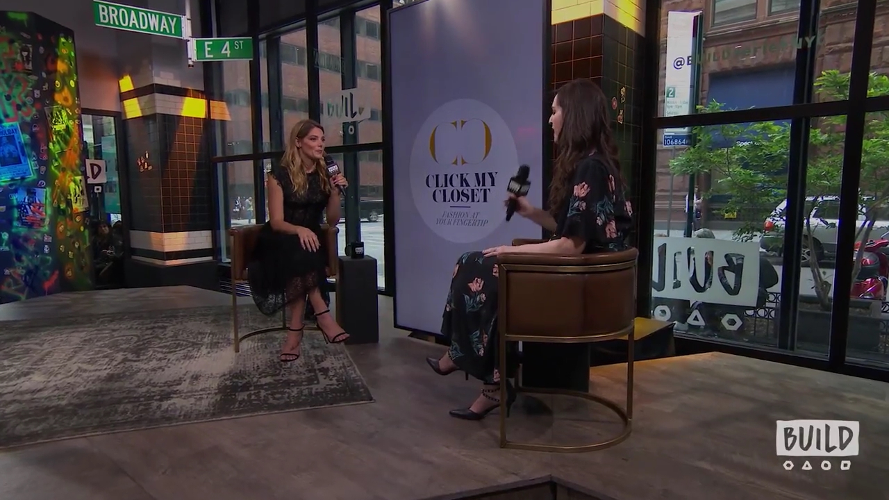 Ashley-Greene-dot-nl_2018AOLBuildSeries0900.jpg