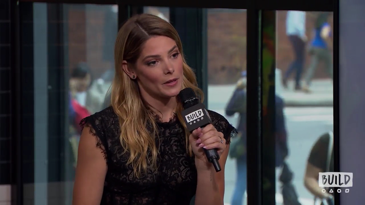 Ashley-Greene-dot-nl_2018AOLBuildSeries0923.jpg