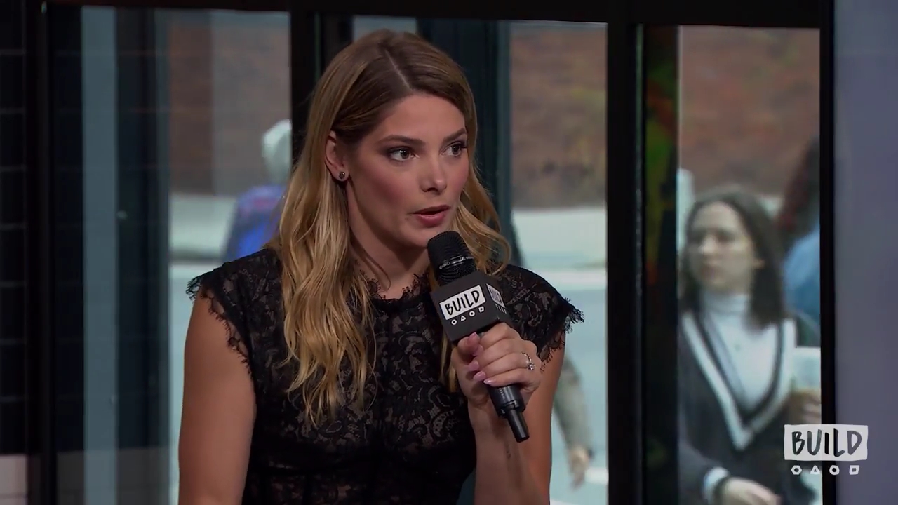 Ashley-Greene-dot-nl_2018AOLBuildSeries0928.jpg