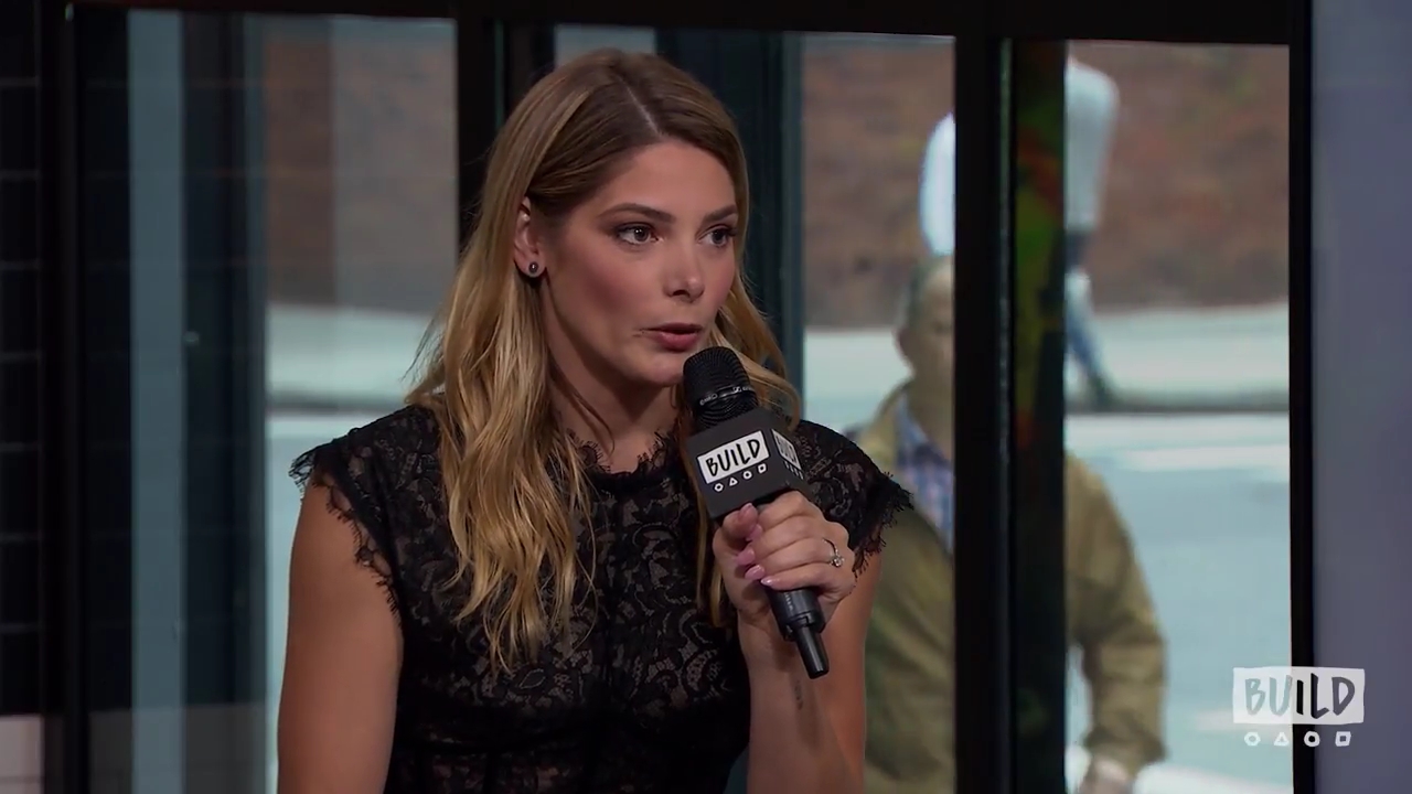 Ashley-Greene-dot-nl_2018AOLBuildSeries0933.jpg
