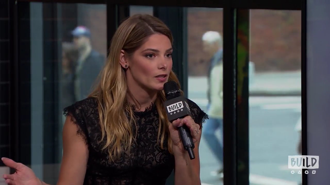 Ashley-Greene-dot-nl_2018AOLBuildSeries0954.jpg