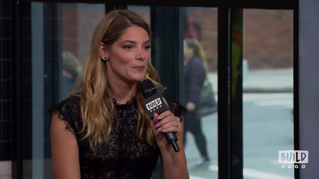 Ashley-Greene-dot-nl_2018AOLBuildSeries0961.jpg