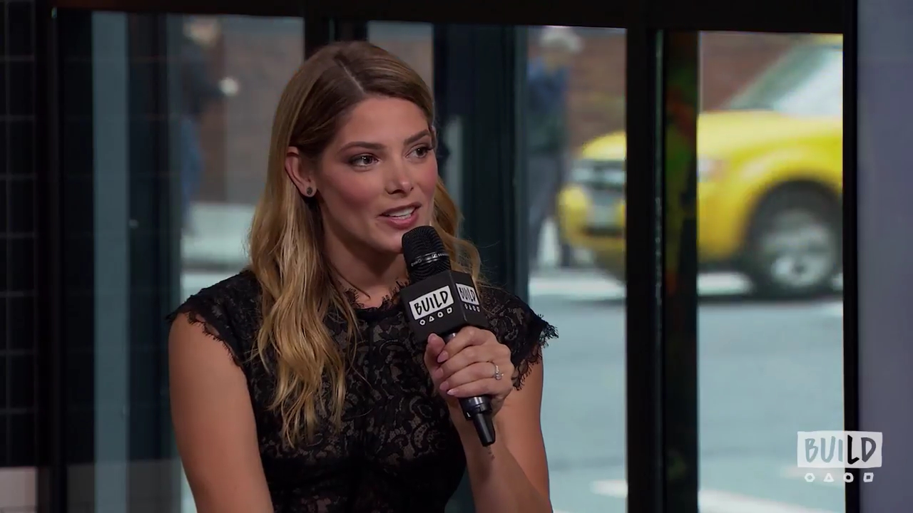 Ashley-Greene-dot-nl_2018AOLBuildSeries0989.jpg
