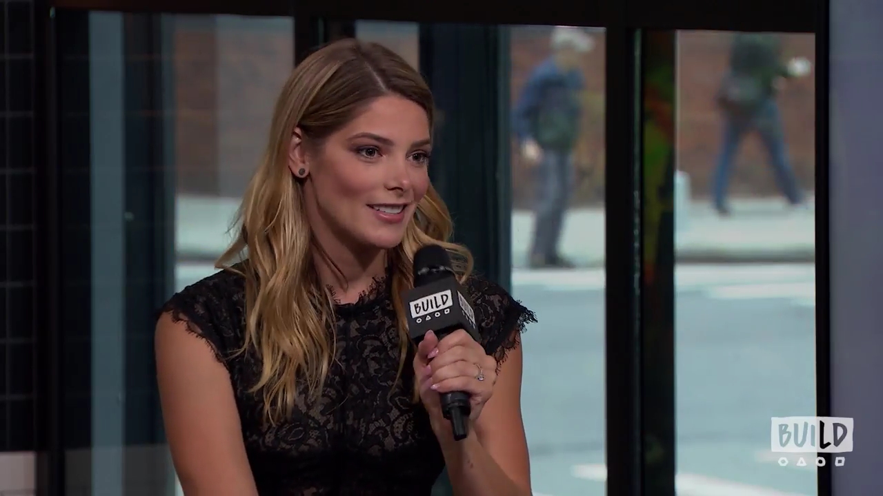 Ashley-Greene-dot-nl_2018AOLBuildSeries0993.jpg