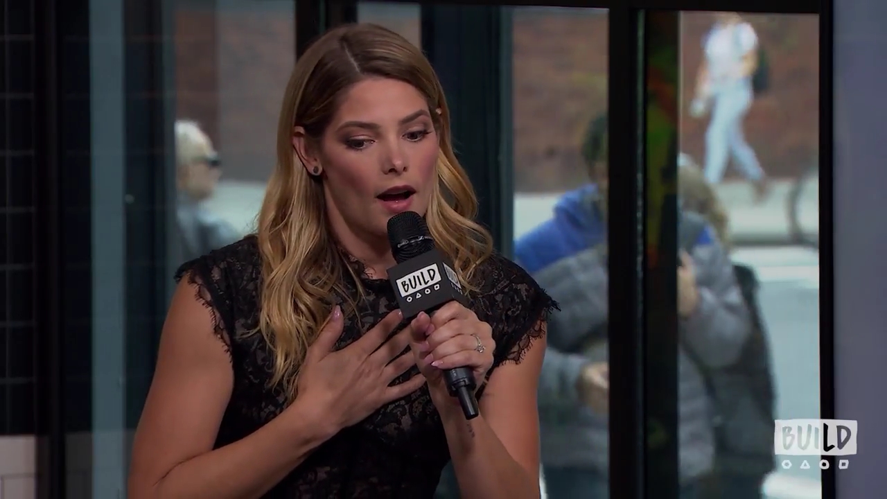 Ashley-Greene-dot-nl_2018AOLBuildSeries1019.jpg