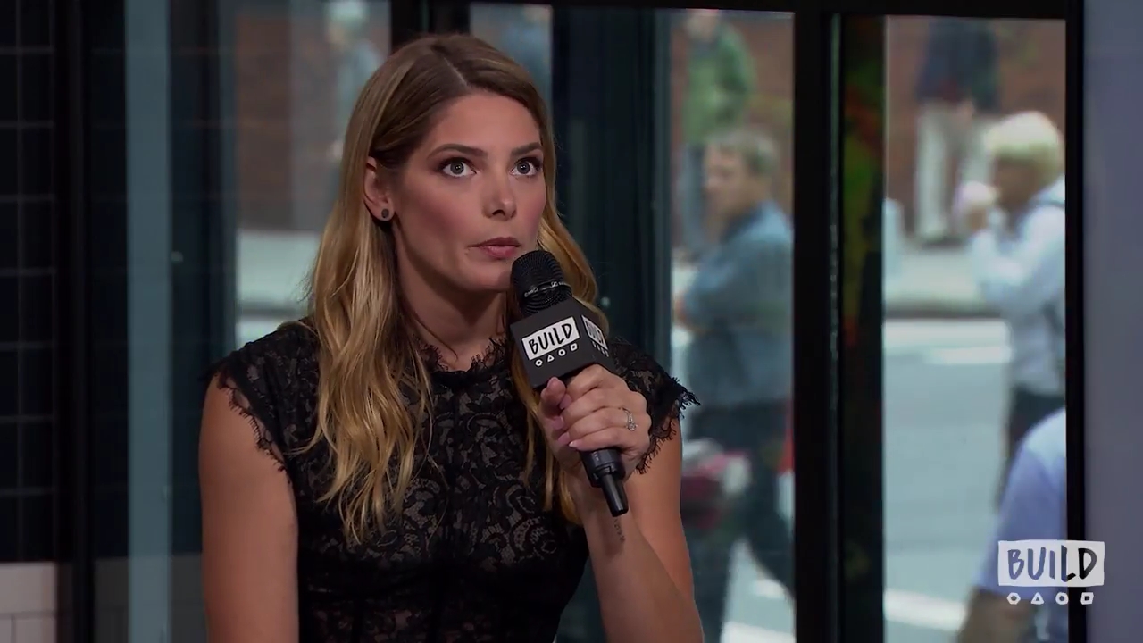 Ashley-Greene-dot-nl_2018AOLBuildSeries1042.jpg