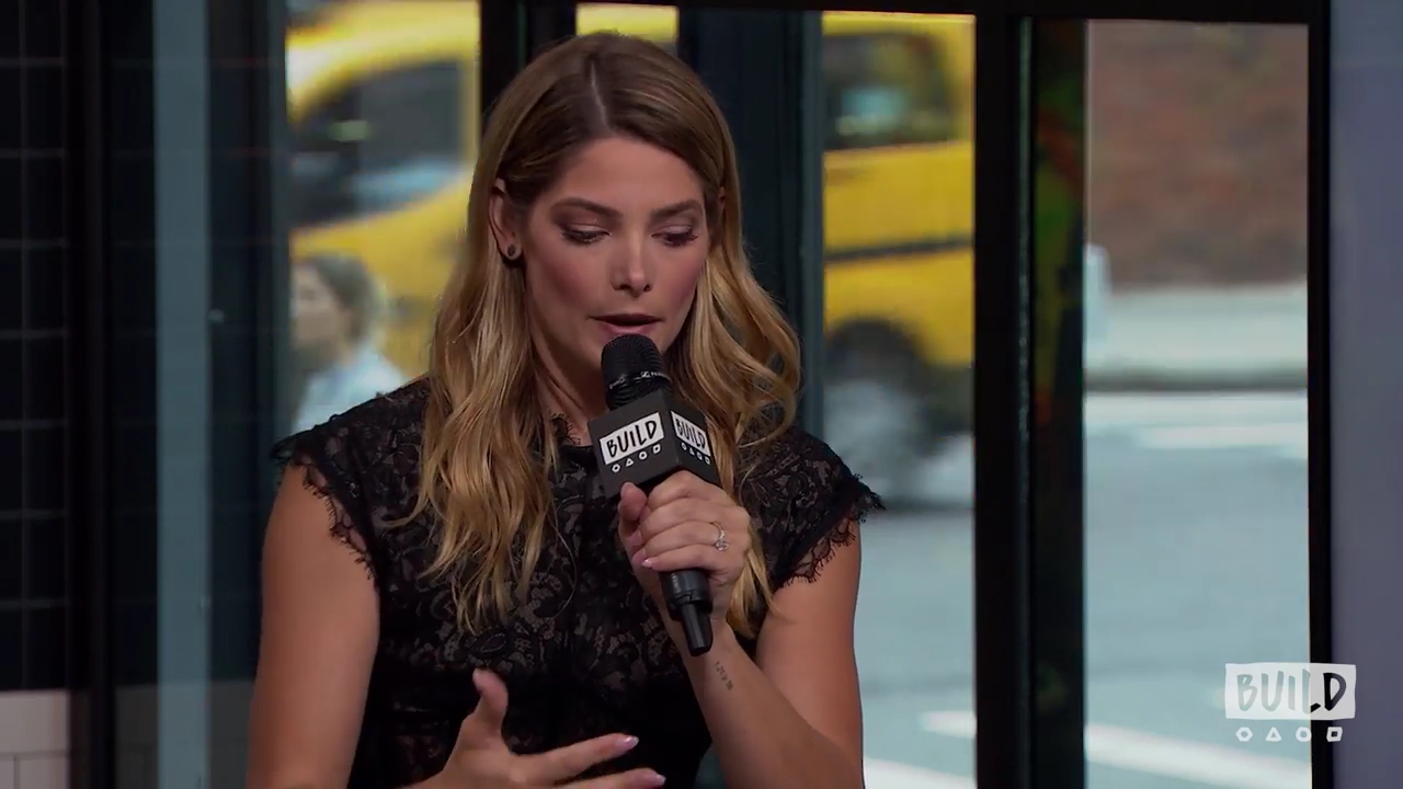Ashley-Greene-dot-nl_2018AOLBuildSeries1062.jpg