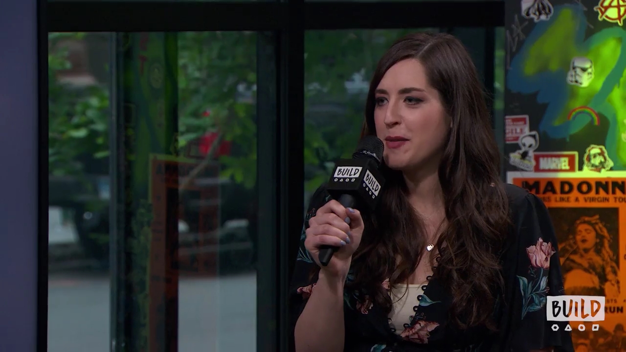 Ashley-Greene-dot-nl_2018AOLBuildSeries1100.jpg