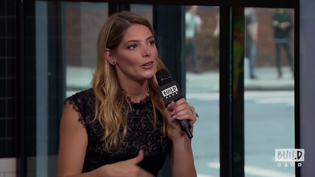 Ashley-Greene-dot-nl_2018AOLBuildSeries1121.jpg