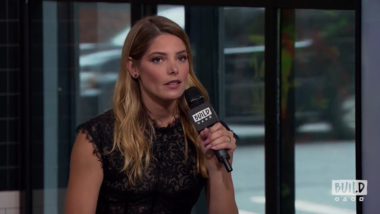 Ashley-Greene-dot-nl_2018AOLBuildSeries1122.jpg