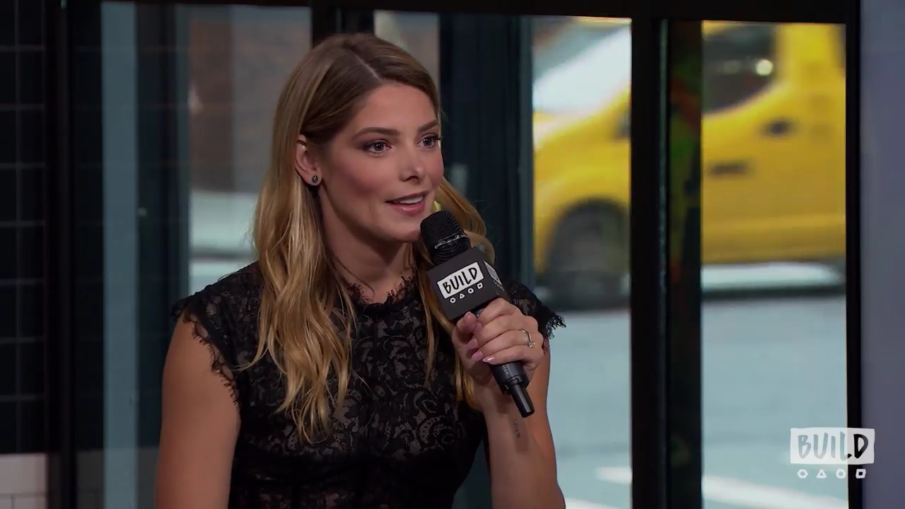 Ashley-Greene-dot-nl_2018AOLBuildSeries1126.jpg