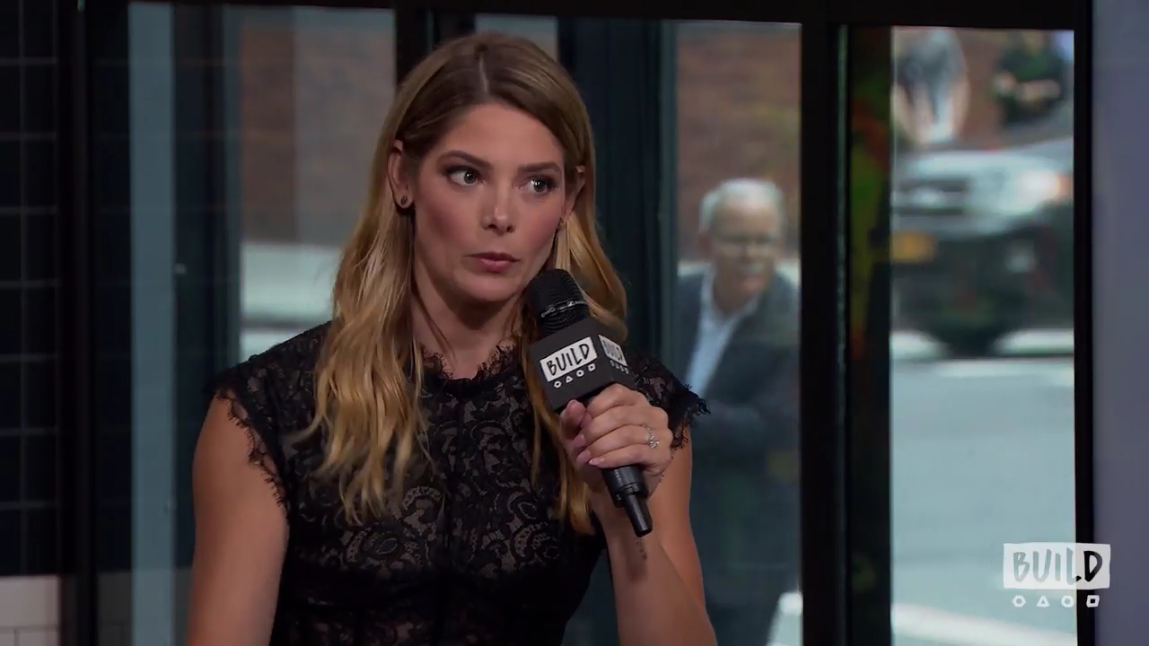 Ashley-Greene-dot-nl_2018AOLBuildSeries1129.jpg