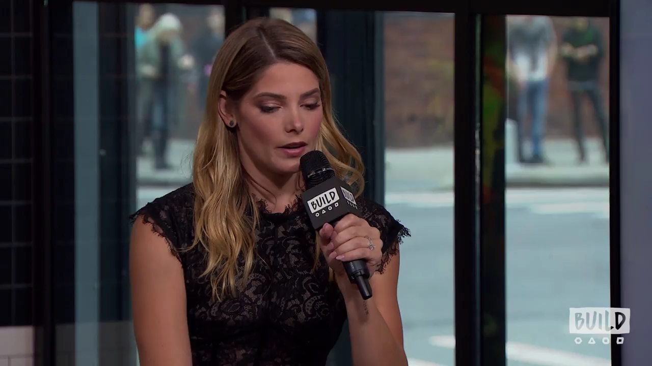 Ashley-Greene-dot-nl_2018AOLBuildSeries1136.jpg