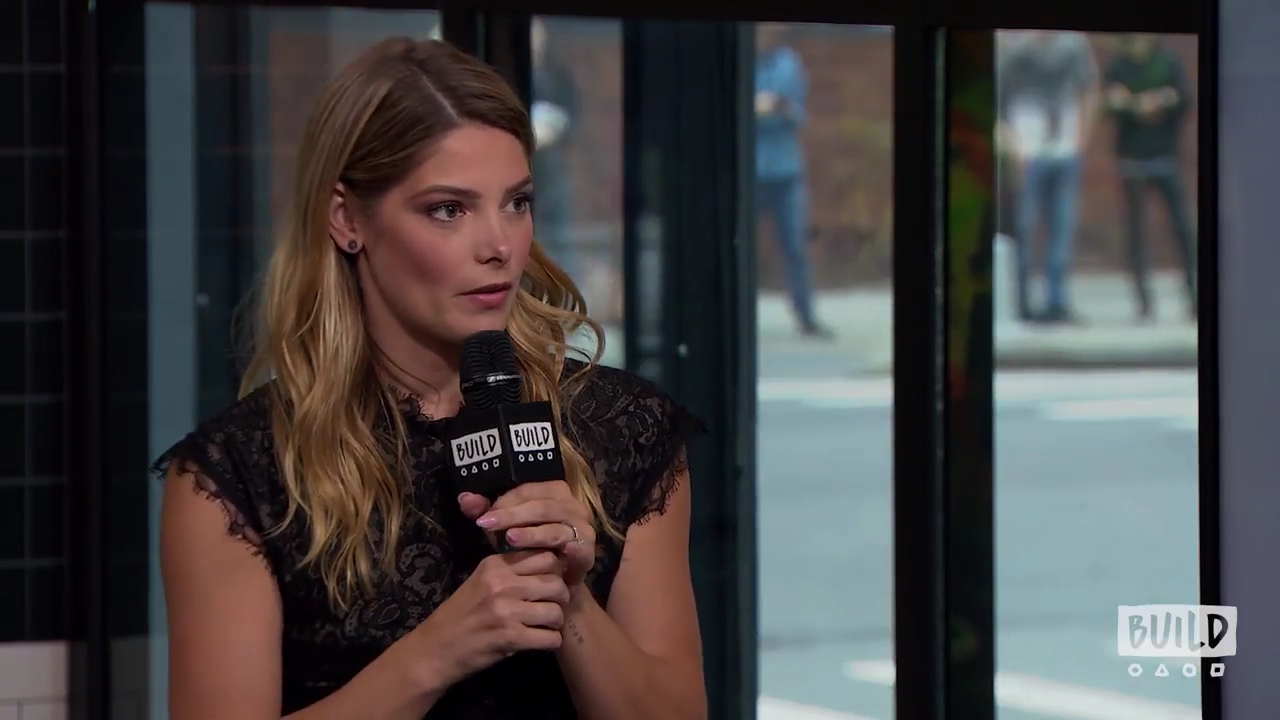 Ashley-Greene-dot-nl_2018AOLBuildSeries1140.jpg