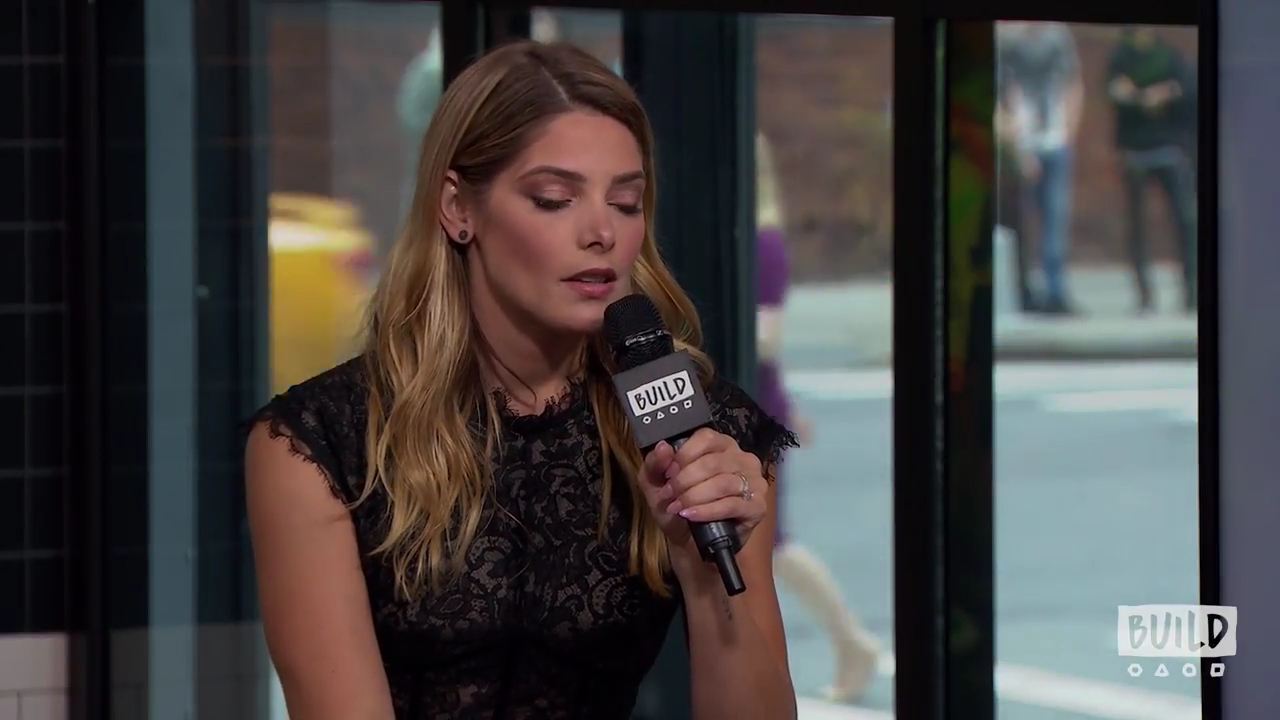 Ashley-Greene-dot-nl_2018AOLBuildSeries1162.jpg