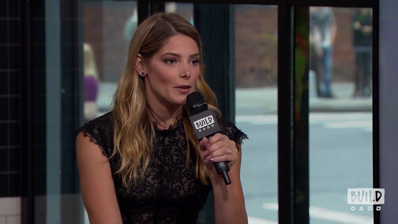 Ashley-Greene-dot-nl_2018AOLBuildSeries1163.jpg