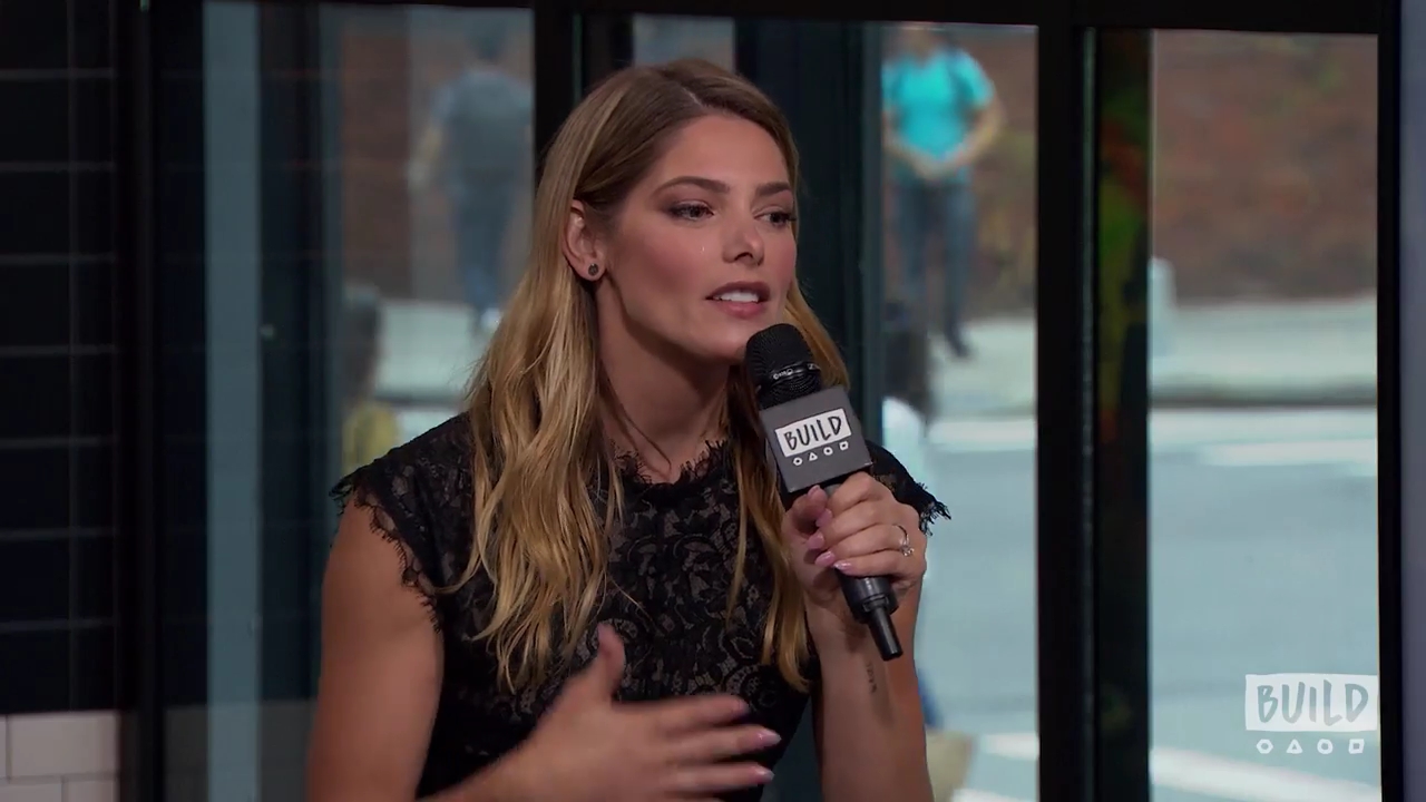 Ashley-Greene-dot-nl_2018AOLBuildSeries1182.jpg Ashley-Greene-dot-nl_2018AOLBuildSeries1182.jpg