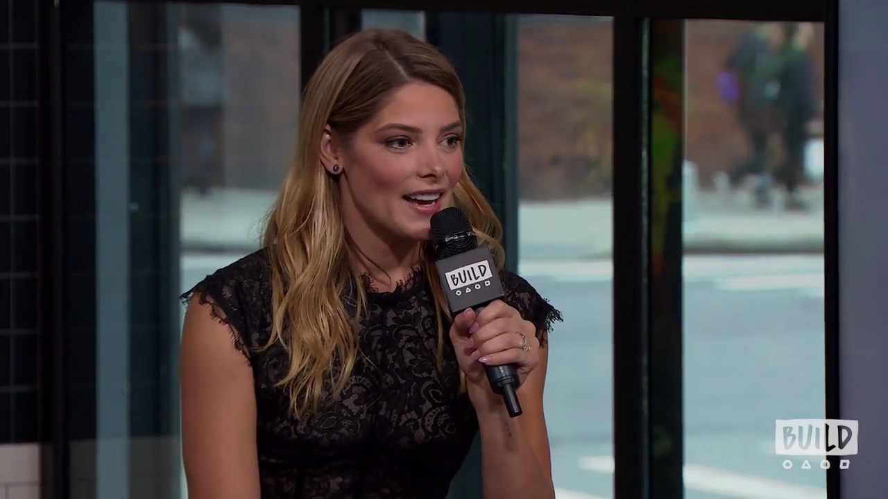 Ashley-Greene-dot-nl_2018AOLBuildSeries1196.jpg