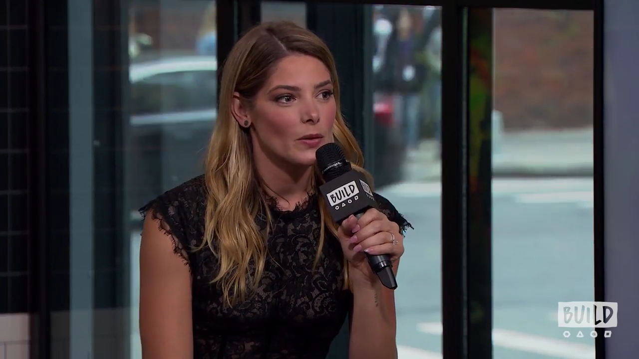 Ashley-Greene-dot-nl_2018AOLBuildSeries1215.jpg