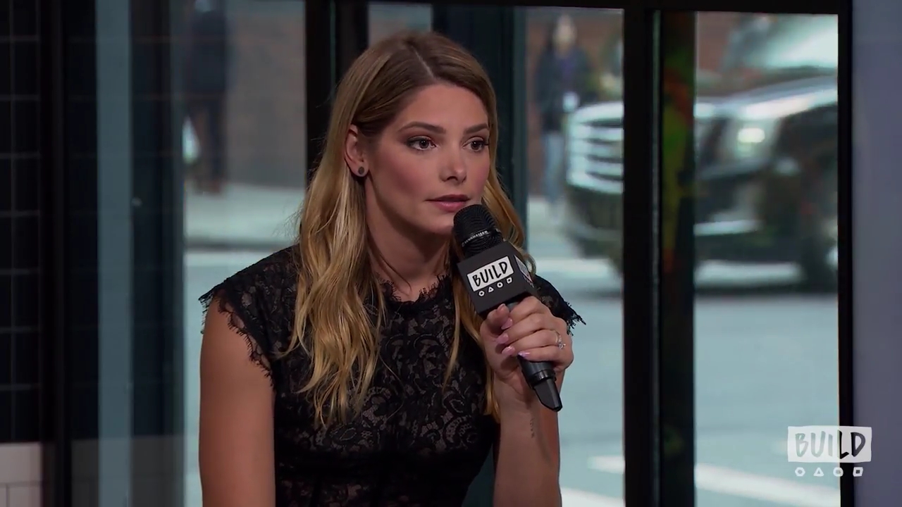 Ashley-Greene-dot-nl_2018AOLBuildSeries1219.jpg