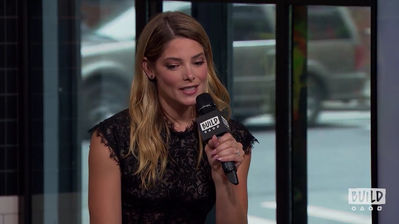 Ashley-Greene-dot-nl_2018AOLBuildSeries1225.jpg