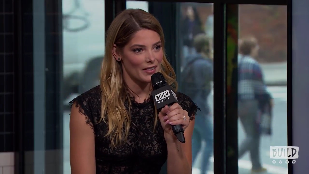Ashley-Greene-dot-nl_2018AOLBuildSeries1228.jpg