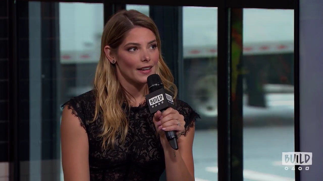 Ashley-Greene-dot-nl_2018AOLBuildSeries1259.jpg