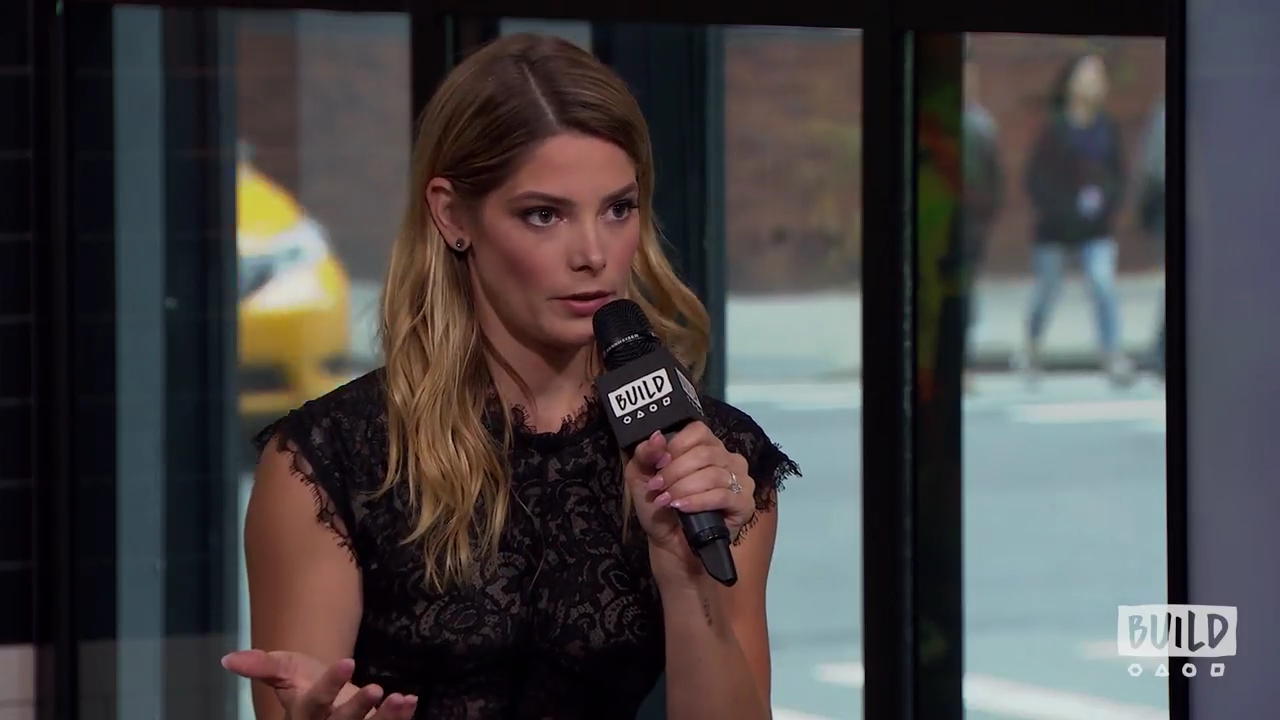 Ashley-Greene-dot-nl_2018AOLBuildSeries1264.jpg