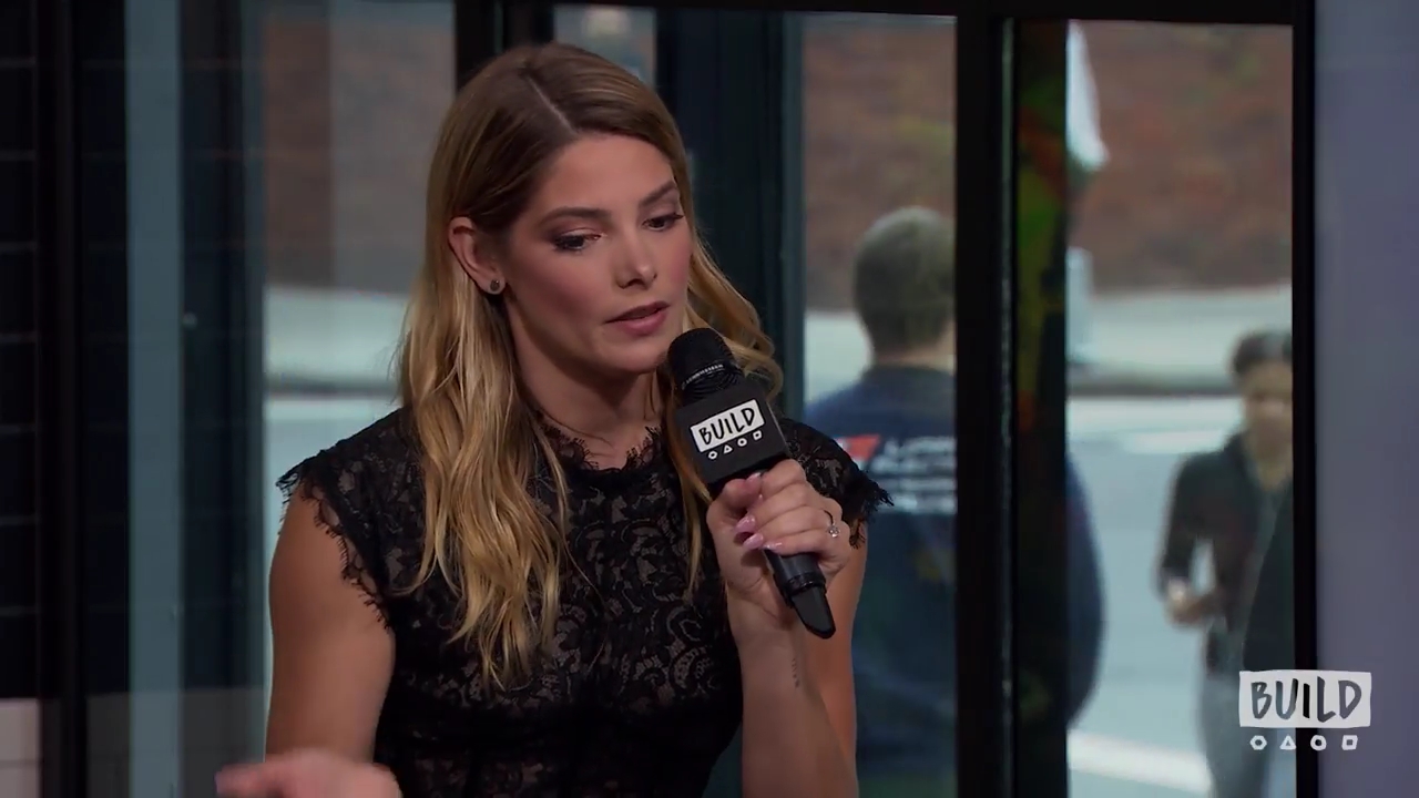 Ashley-Greene-dot-nl_2018AOLBuildSeries1333.jpg