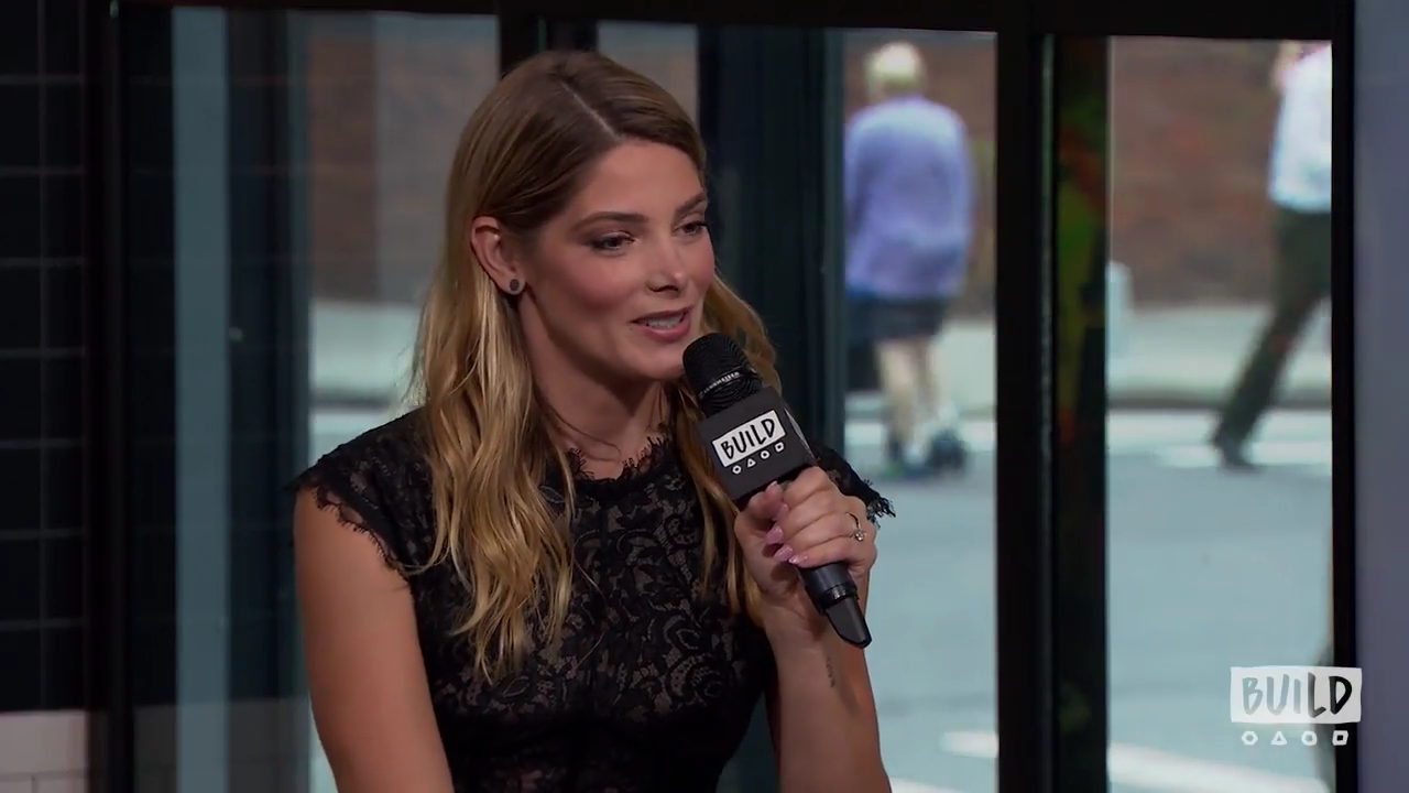 Ashley-Greene-dot-nl_2018AOLBuildSeries1355.jpg
