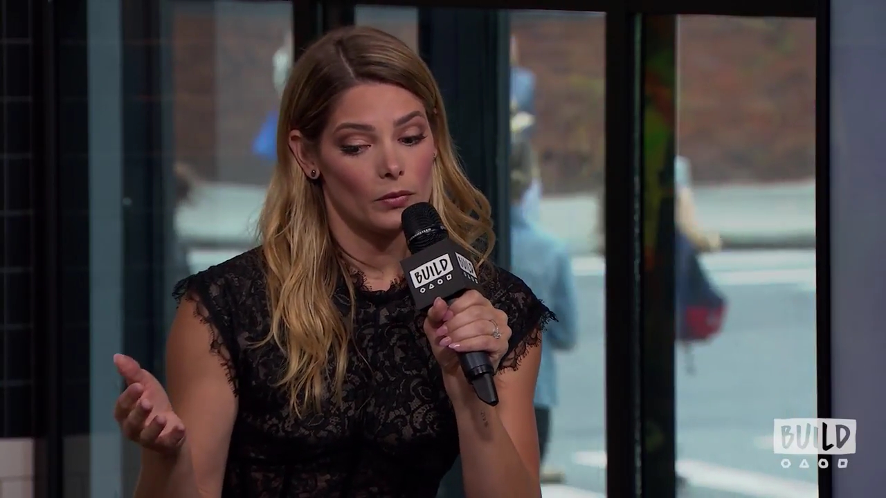 Ashley-Greene-dot-nl_2018AOLBuildSeries1378.jpg