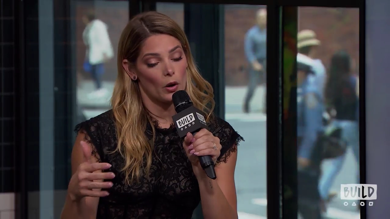 Ashley-Greene-dot-nl_2018AOLBuildSeries1379.jpg