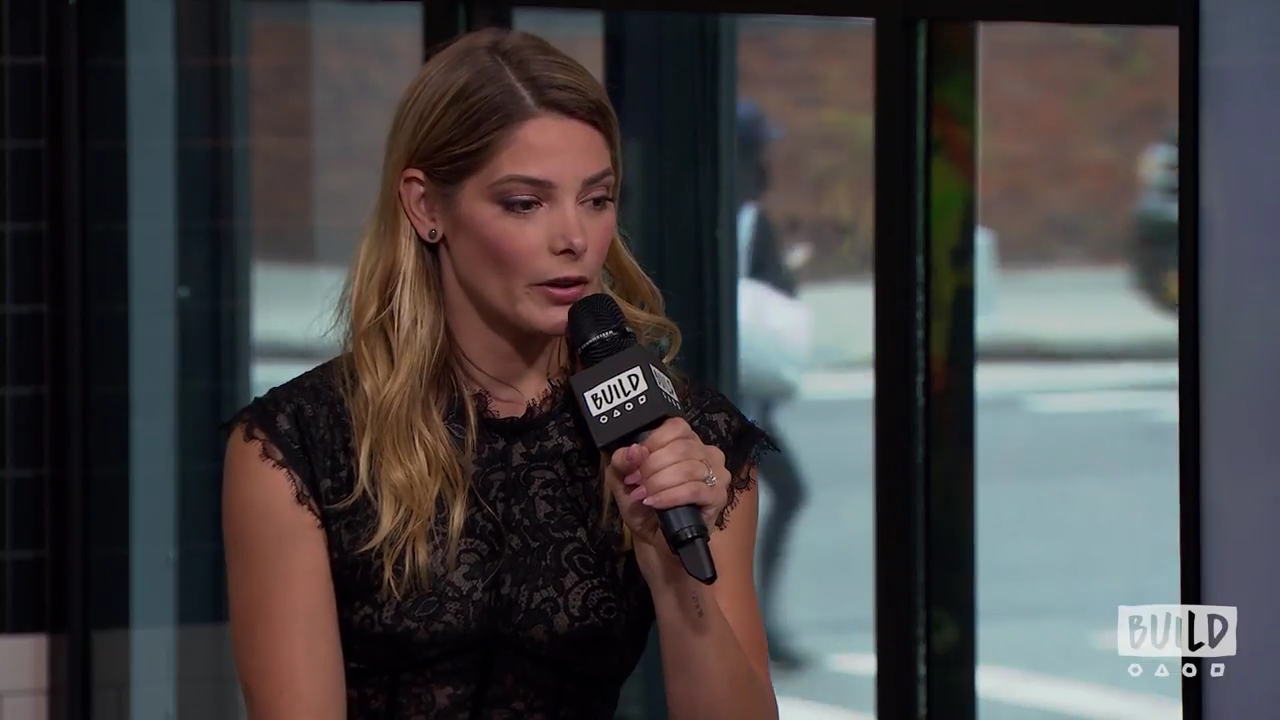 Ashley-Greene-dot-nl_2018AOLBuildSeries1385.jpg