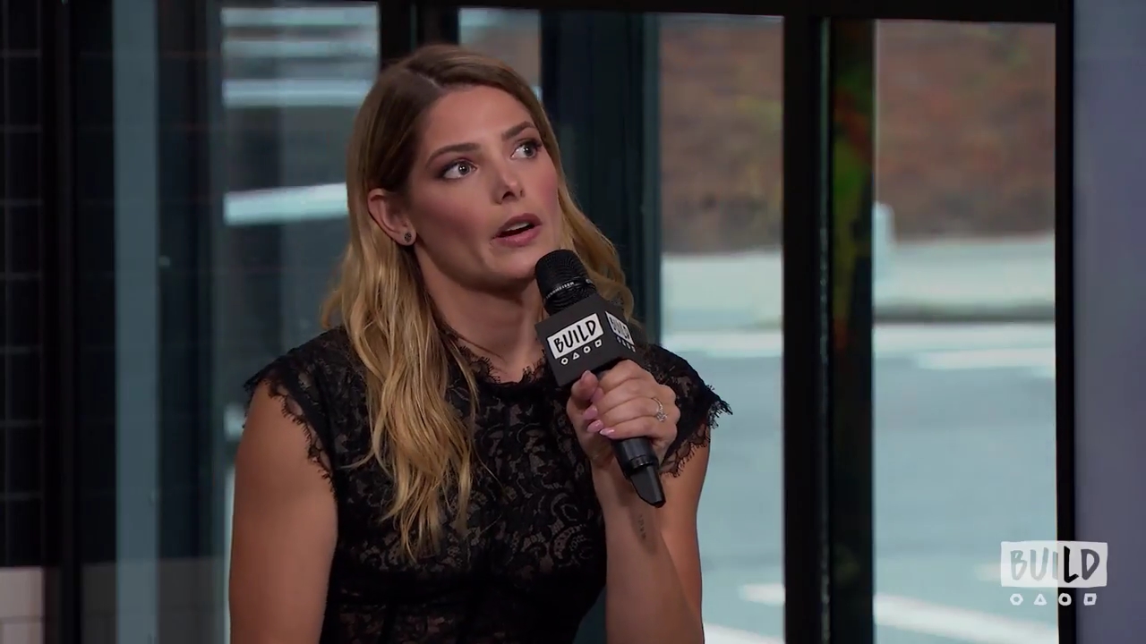 Ashley-Greene-dot-nl_2018AOLBuildSeries1390.jpg