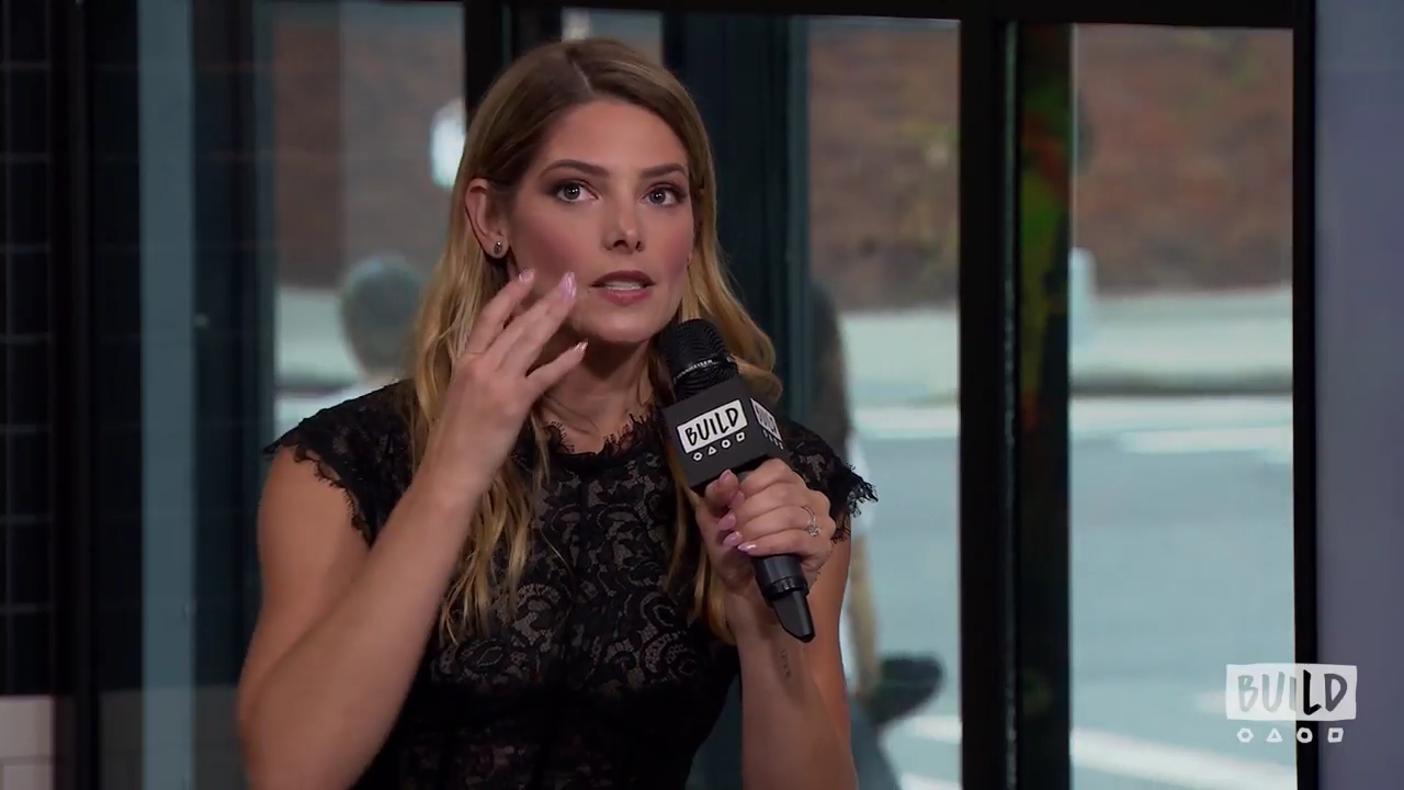 Ashley-Greene-dot-nl_2018AOLBuildSeries1396.jpg