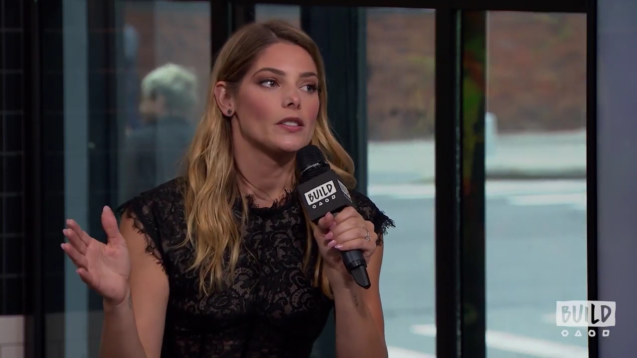 Ashley-Greene-dot-nl_2018AOLBuildSeries1397.jpg