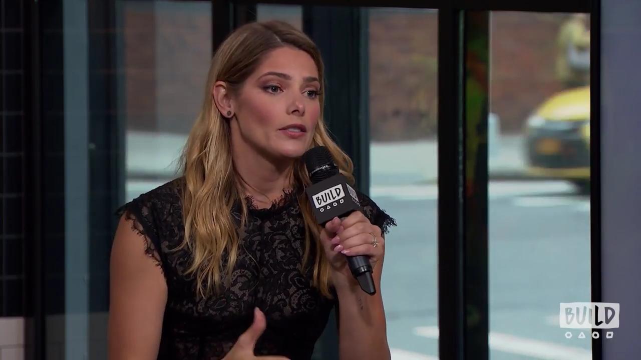 Ashley-Greene-dot-nl_2018AOLBuildSeries1399.jpg